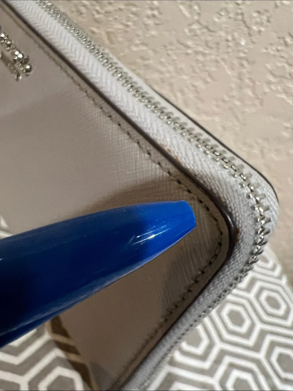 kate spade large continental wallet Cameron softtoupe colored (very light grey)